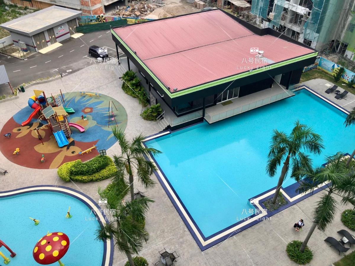 『Lucky 8 八号民宿』Pool&Waterpark View@Lvl 7 Manhattan Ipoh Exterior photo